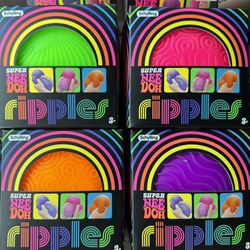 NeeDoh Ripples Super Size Ball (Green & Pink)