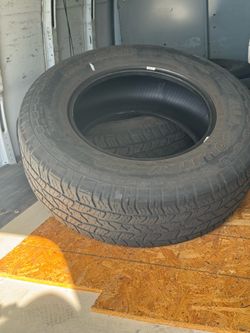 Tires 265/70R17
