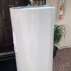 40 Gal Water Heater Electric