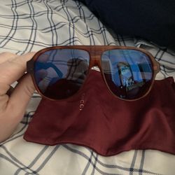 Brand New Gucci Real Sunglasses Paid Over 300$ . Great Glasses!