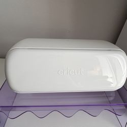 Cricut Joy Xtra ,used Like New
