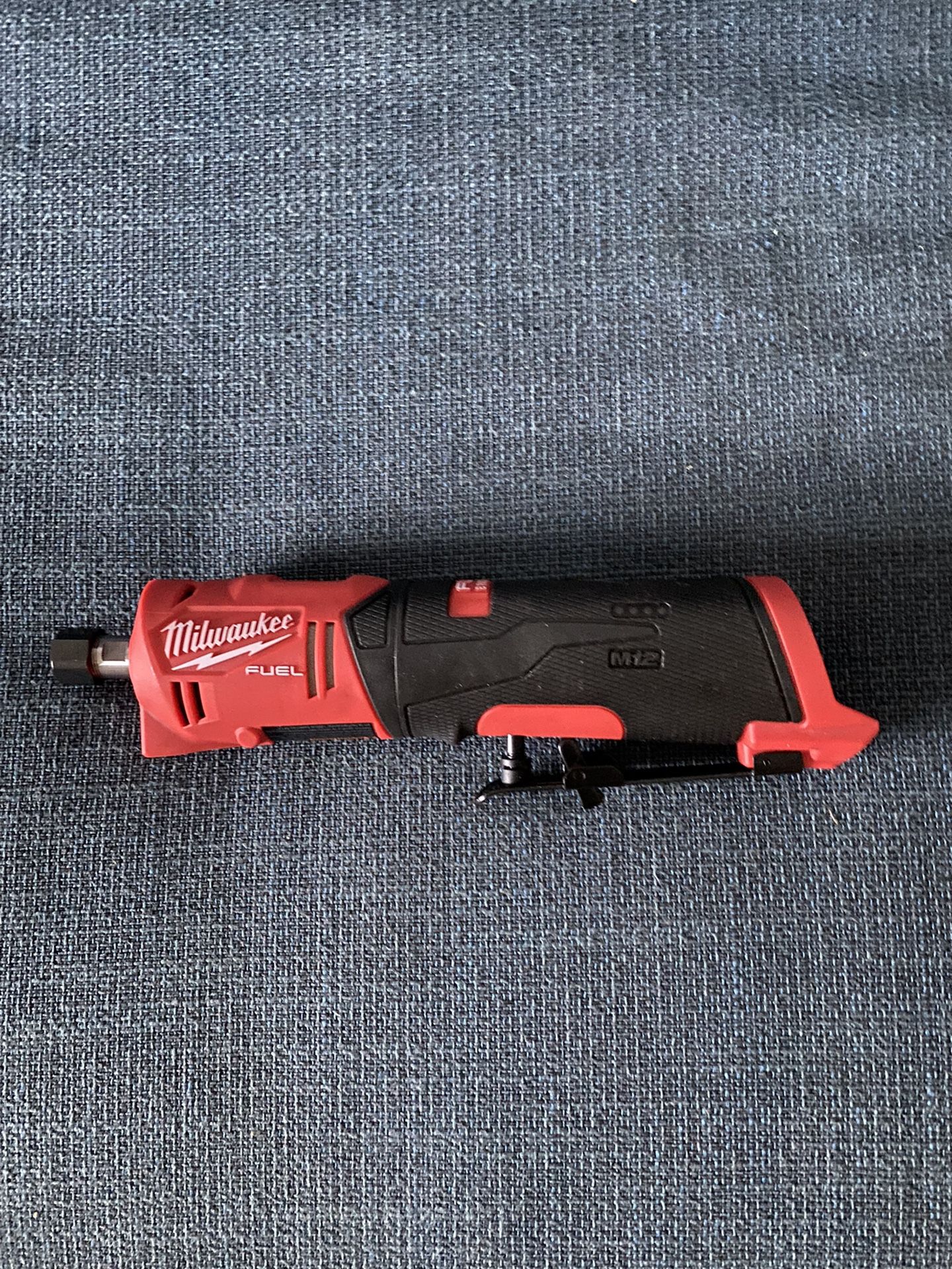 MILWAUKEE M12 FUEL 1/4” STRAIGHT DIE GRINDER USED VERY GOOD CONDITION ( No Battery No Charger )