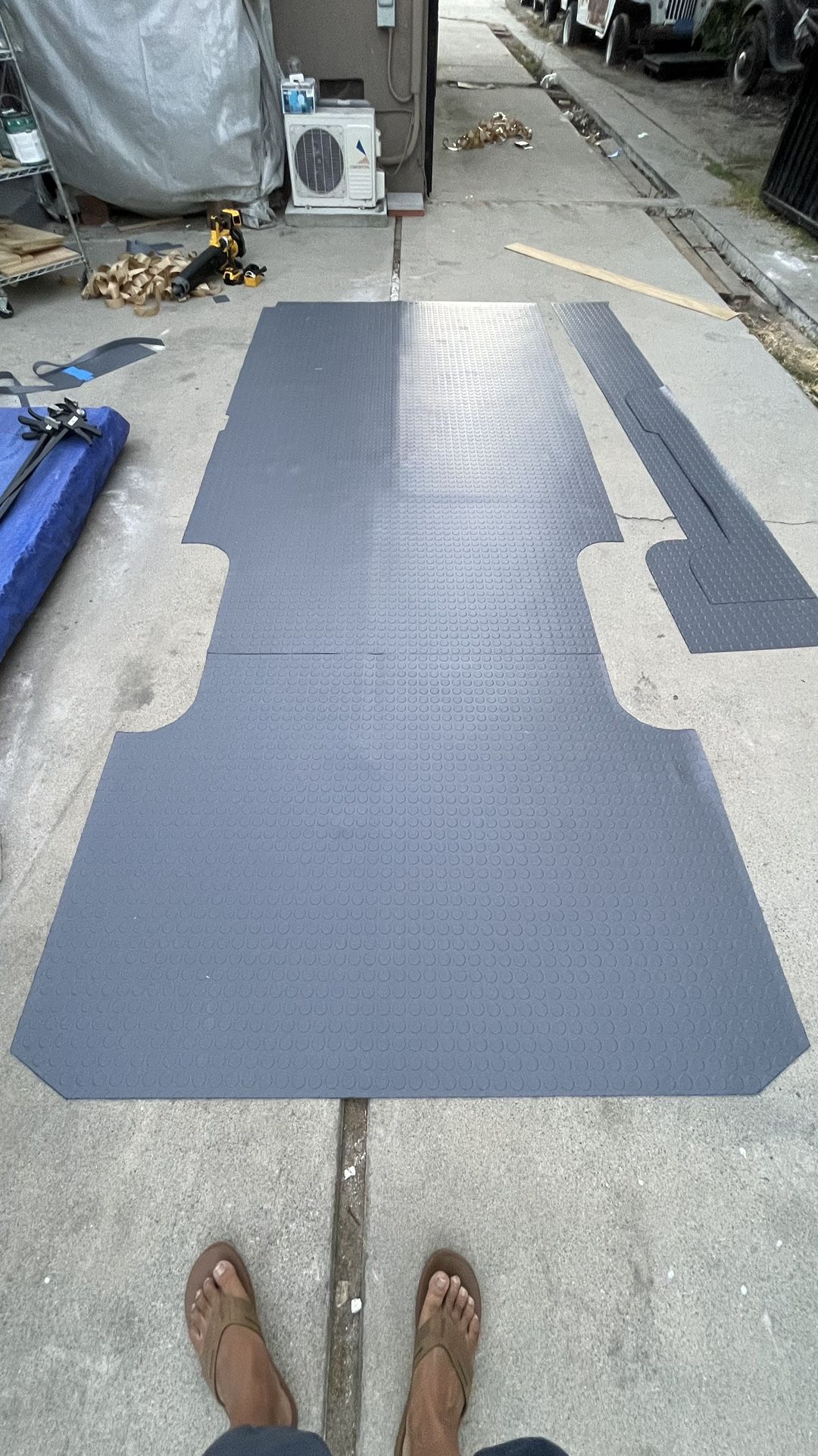 sprinter floor,coin Rubber floor,heavy duty floor