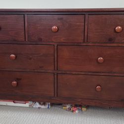 Dresser/Pottery Barn Kids