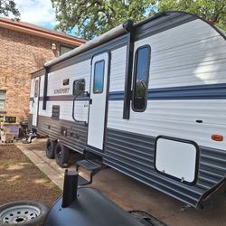 2022 Gulf Stream Kingsport  28 Ft