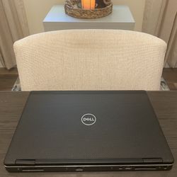 Dell Laptop with 4 GB Graphics 8th Gen i7 Hyperthreaded 6 Core 