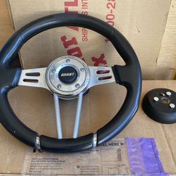 Grant Steering Wheel W/ Adapter