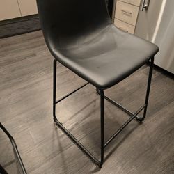Black Barstool Chair