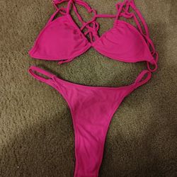 New Beautiful Pink Thong Bikini 👙. Size Large. SEE Photos. Cash, Pickup Only