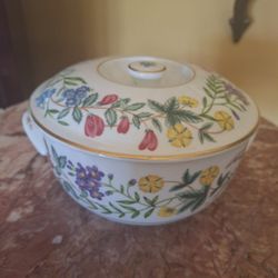 ROYAL WORCESTER ARCADIA COVERED CASSEROLE DISH 