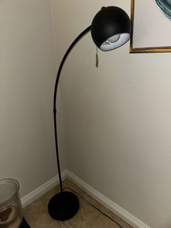 Black Metal Adjustable Floor Lamp, Signature Series From Ashley, New Never Used, Still with tags. Cost $300, Bought for Staging.