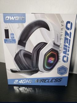 New Ozeino 2.4GHz Wireless Gaming Headset for PC, Ps5, Ps4 - Lossless Audio USB & Type-C Ultra Stable Gaming Headphones with Flip Microphone, 40-Hr Ba