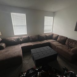 Sectional Couch - 7-seats