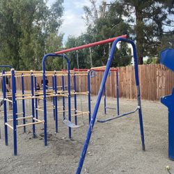 Jungle Gym 