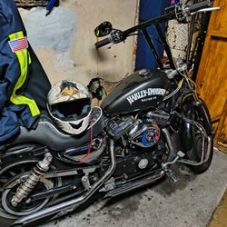 Xl883 Hugger Sportster Customized