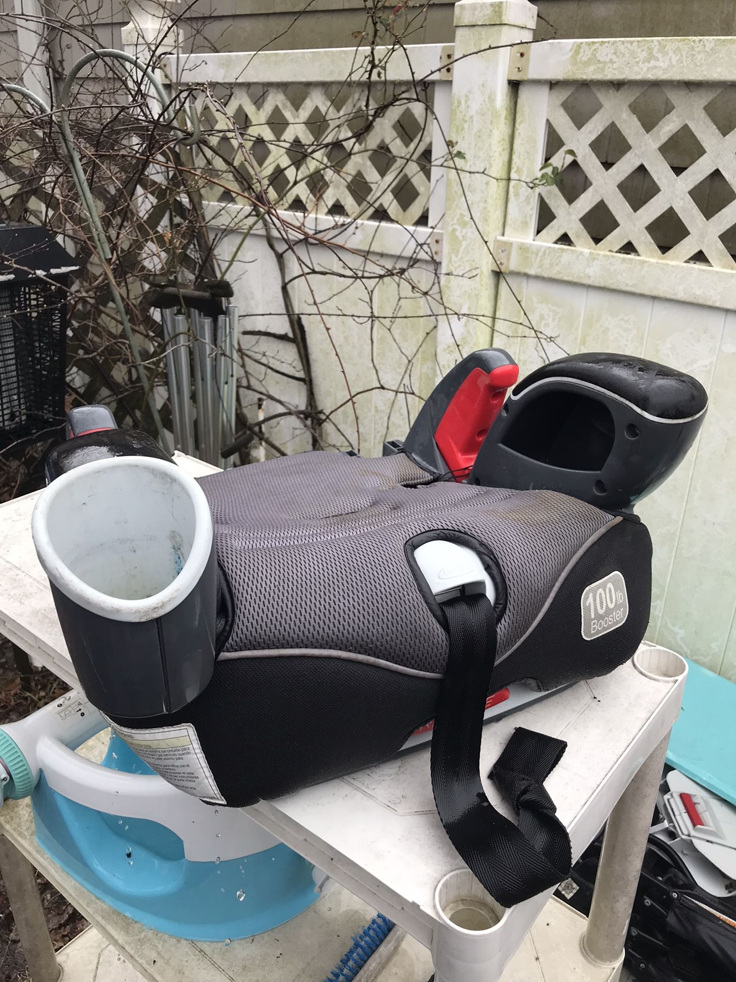 Nice heavy duty Graco reclining car booster seat only $30