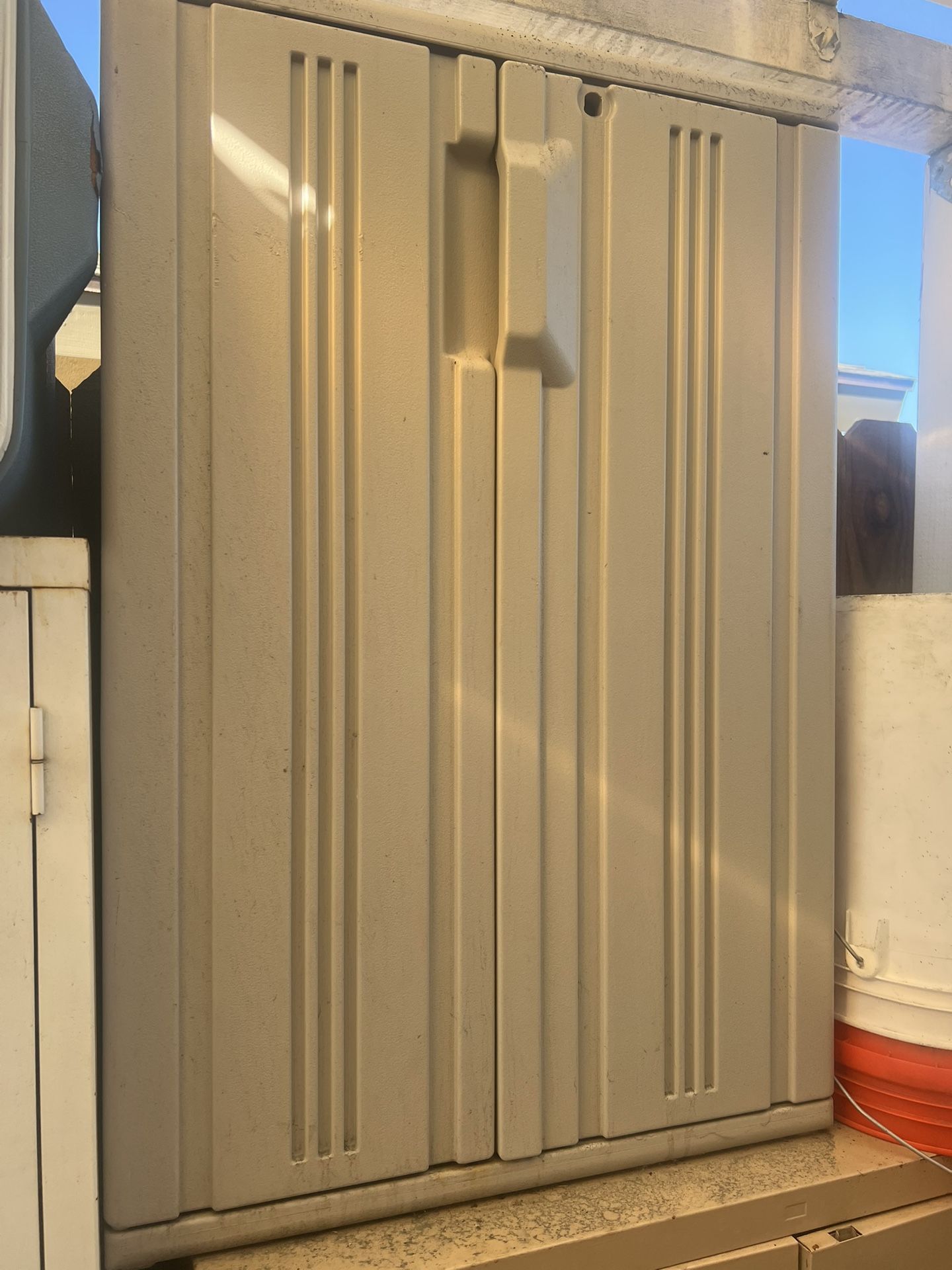 2 Plastic Storage Sheds