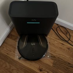 Eufy robot vaccum 