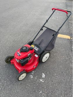 Troy bilt push lawn mower Honda engine