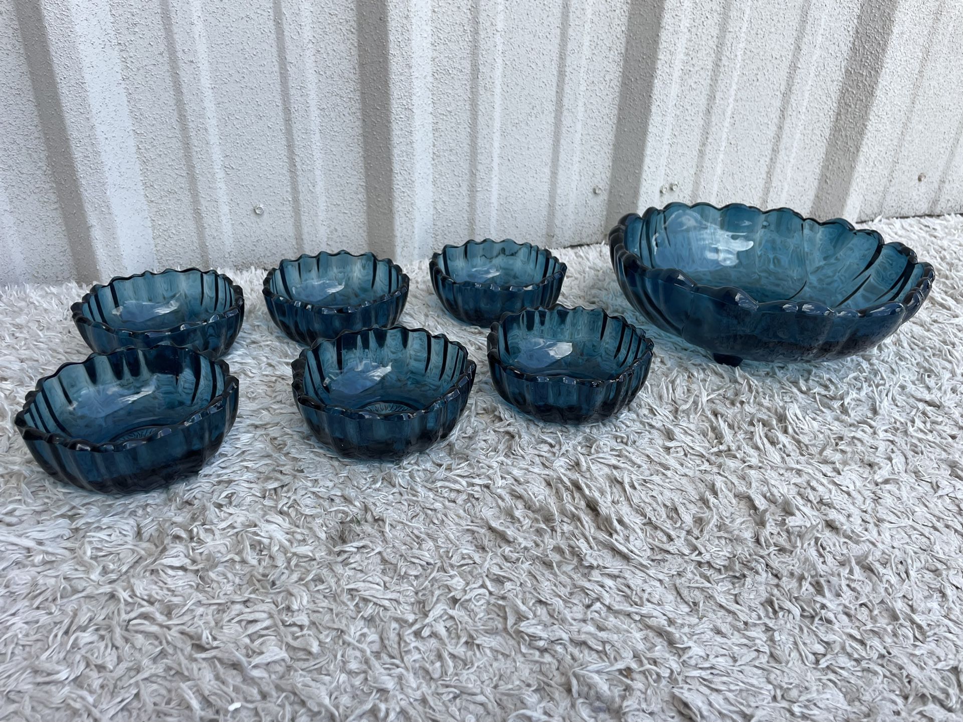 Vintage Bowl Set