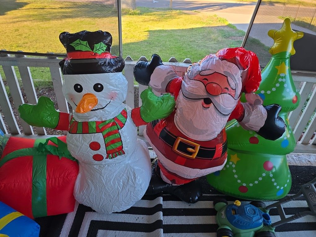 Santa And Snowman Blow Ups