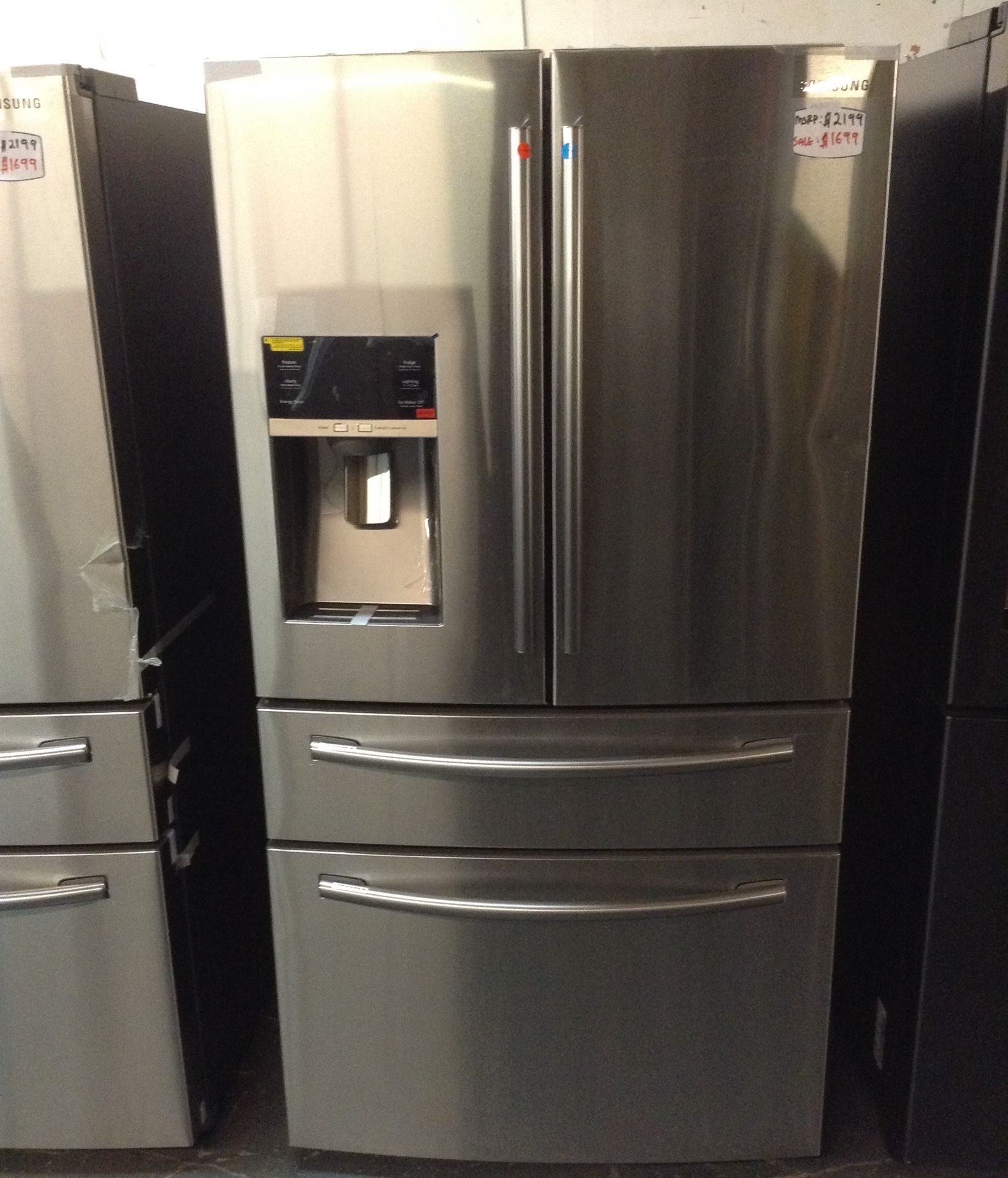 New Samsung stainless steel refrigerator 4 doors w/warranty