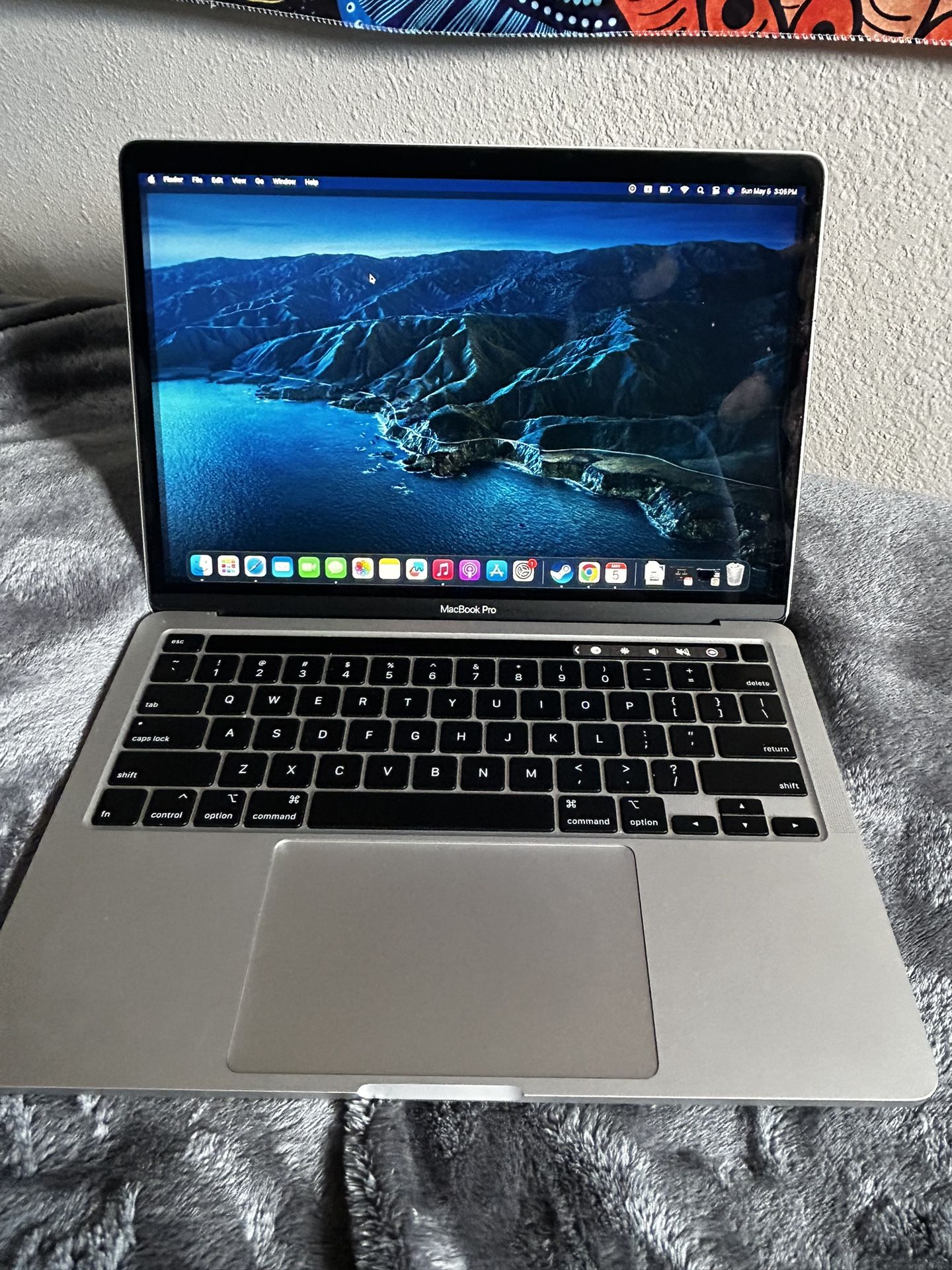 Apple MacBook Pro 2020 512 GB  With Touchbar