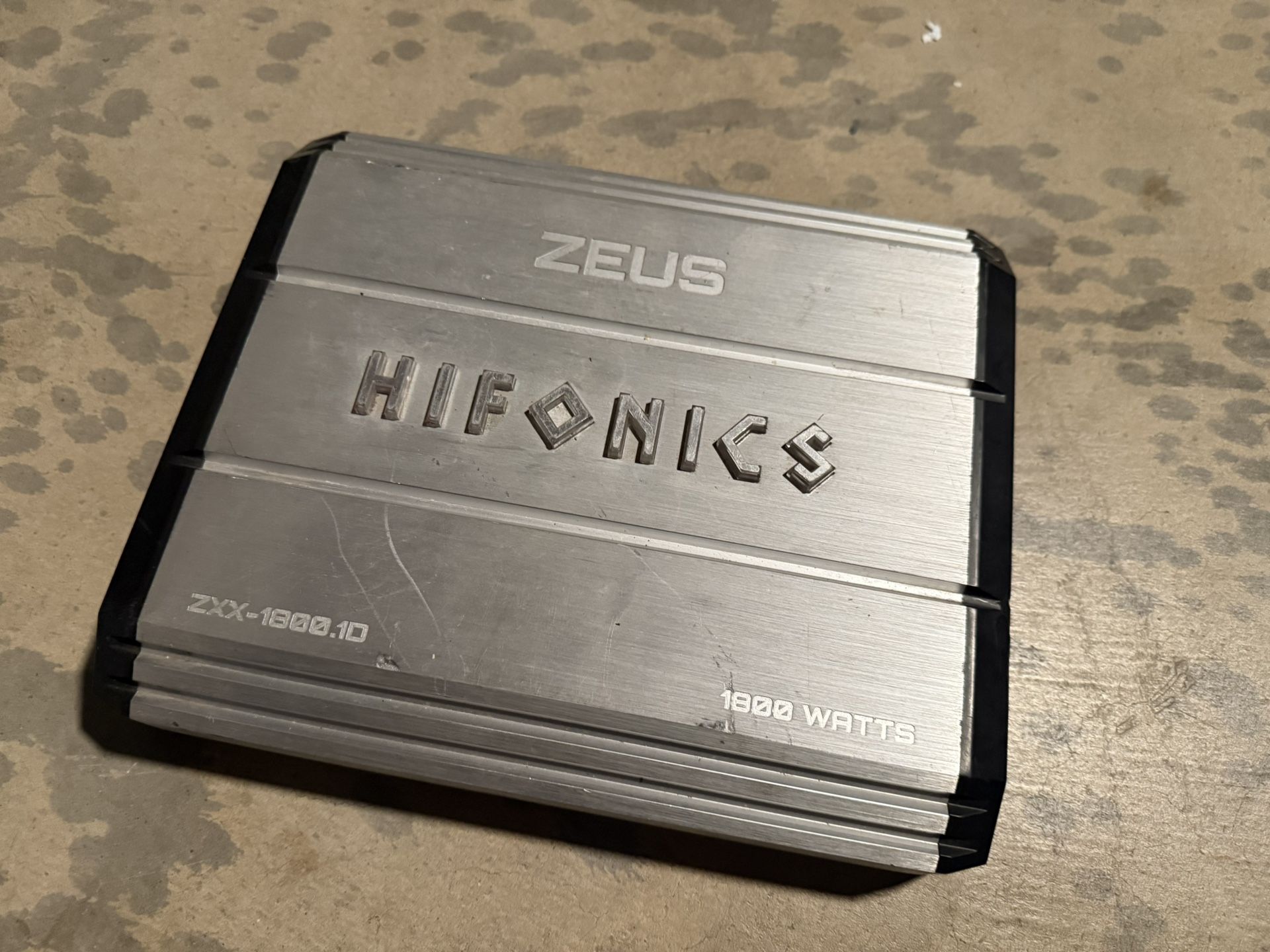 Hifonics Amp 3600 Watts 1ohm 1800 RMS