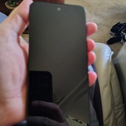 MOTO G PLAY 2024.