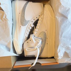 New Women’s Nike Blazer Shoes