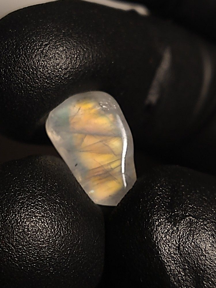 rainbow moonstone 