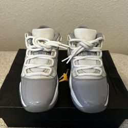 Air Jordan 11 Retro Low GS