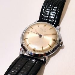 Ukrainian Dress Watch 