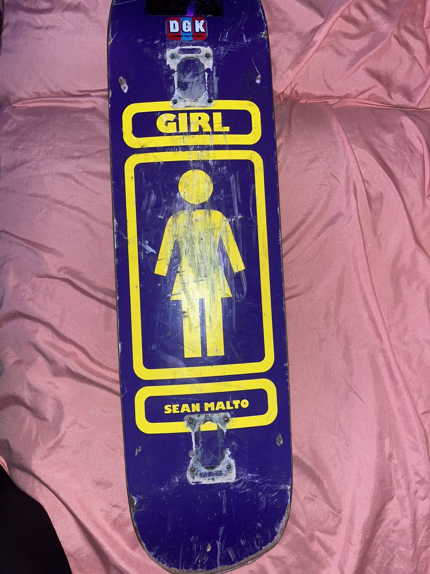 GIRL skateboard