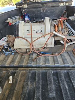 Pipe threader