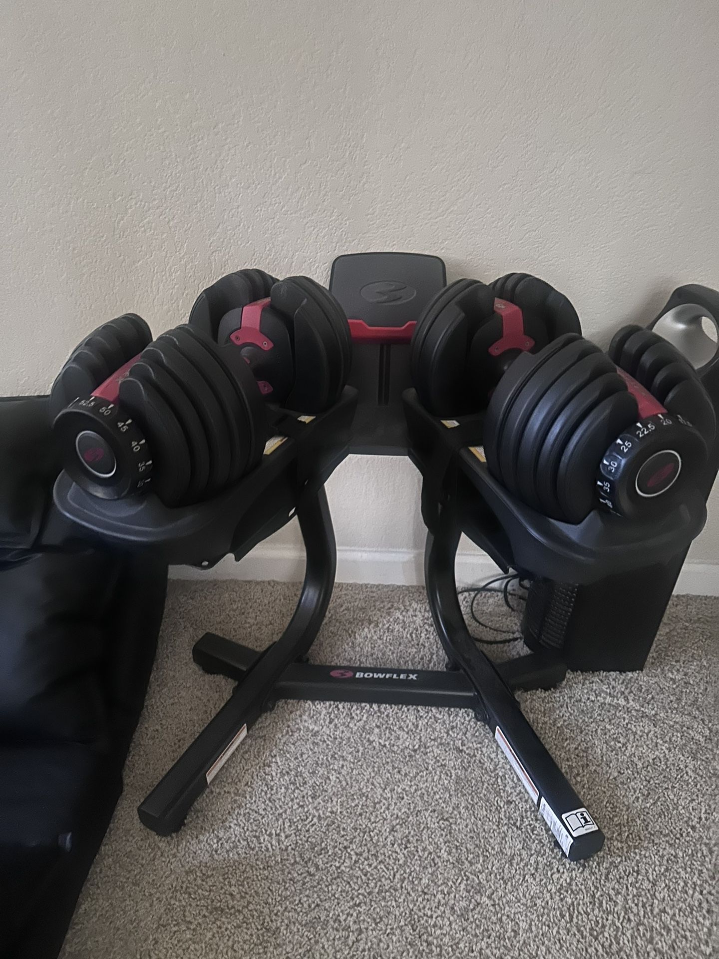 ADJUSTABLE BOWFLEX WITH GREY STAND!