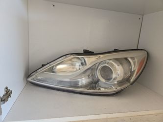 HYUNDAI GENESIS SEDANOEM LEFT SIDE HEADLIGHT ALOGEN LED