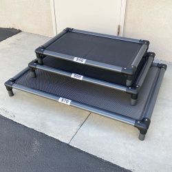 New in box Heavy Duty Raised Dog Bed Cot (Medium $50, Large $60, X-Large $70) Elevated Pet Bed Indoor Outdoor
