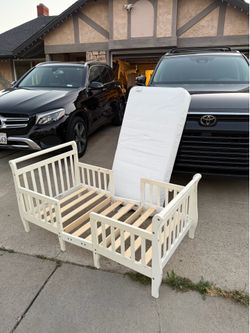 Free Toddler Bed Frame and Waterproof Mattress