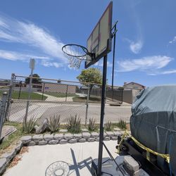 Spalding Basketball Hoop 