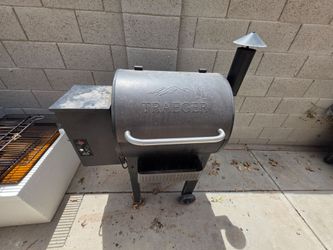Traeger Grill / smoker for sale