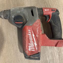 Milwaukee Rotary Hammer