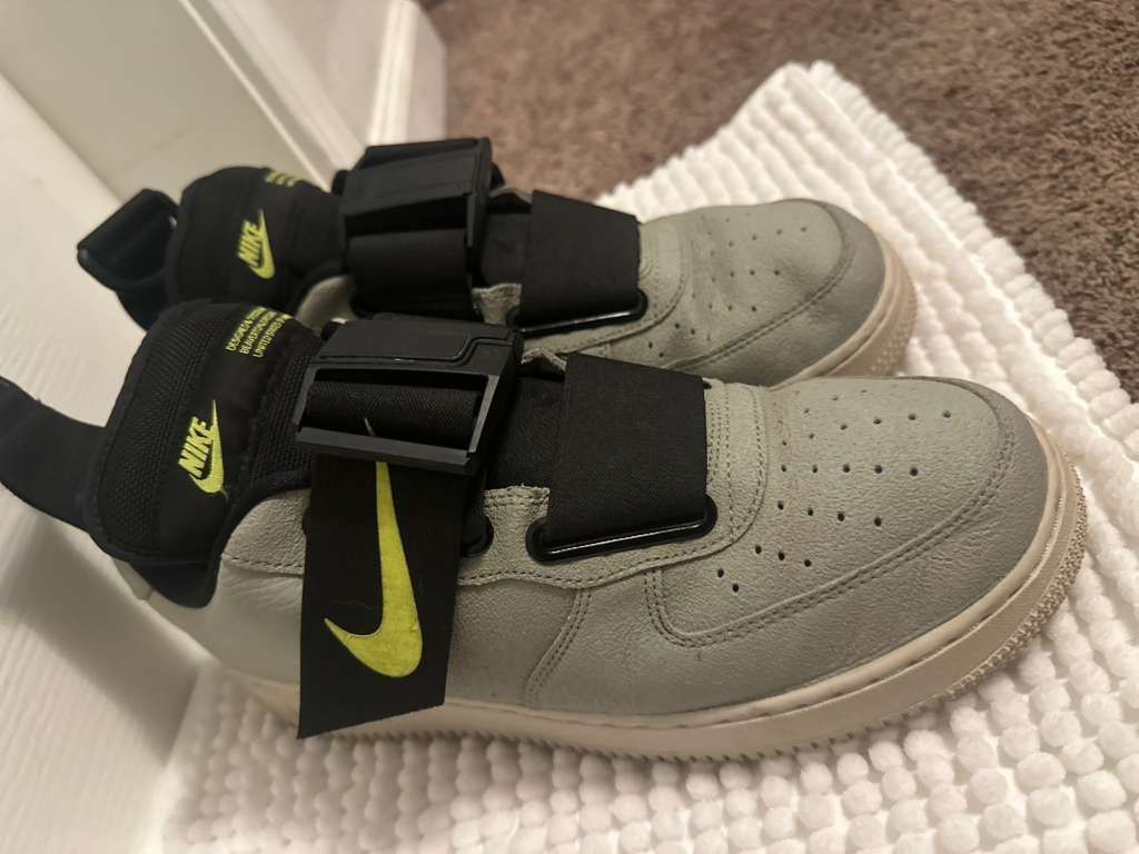 Nike Air Force 1 Low Utility Spruce Fog Black