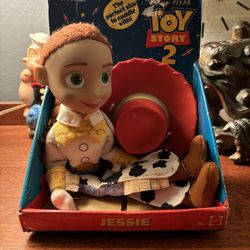 New VTG 2000 Mattel  Disney Toy Story 2 Jessie Plastic Head Plush Body  Doll