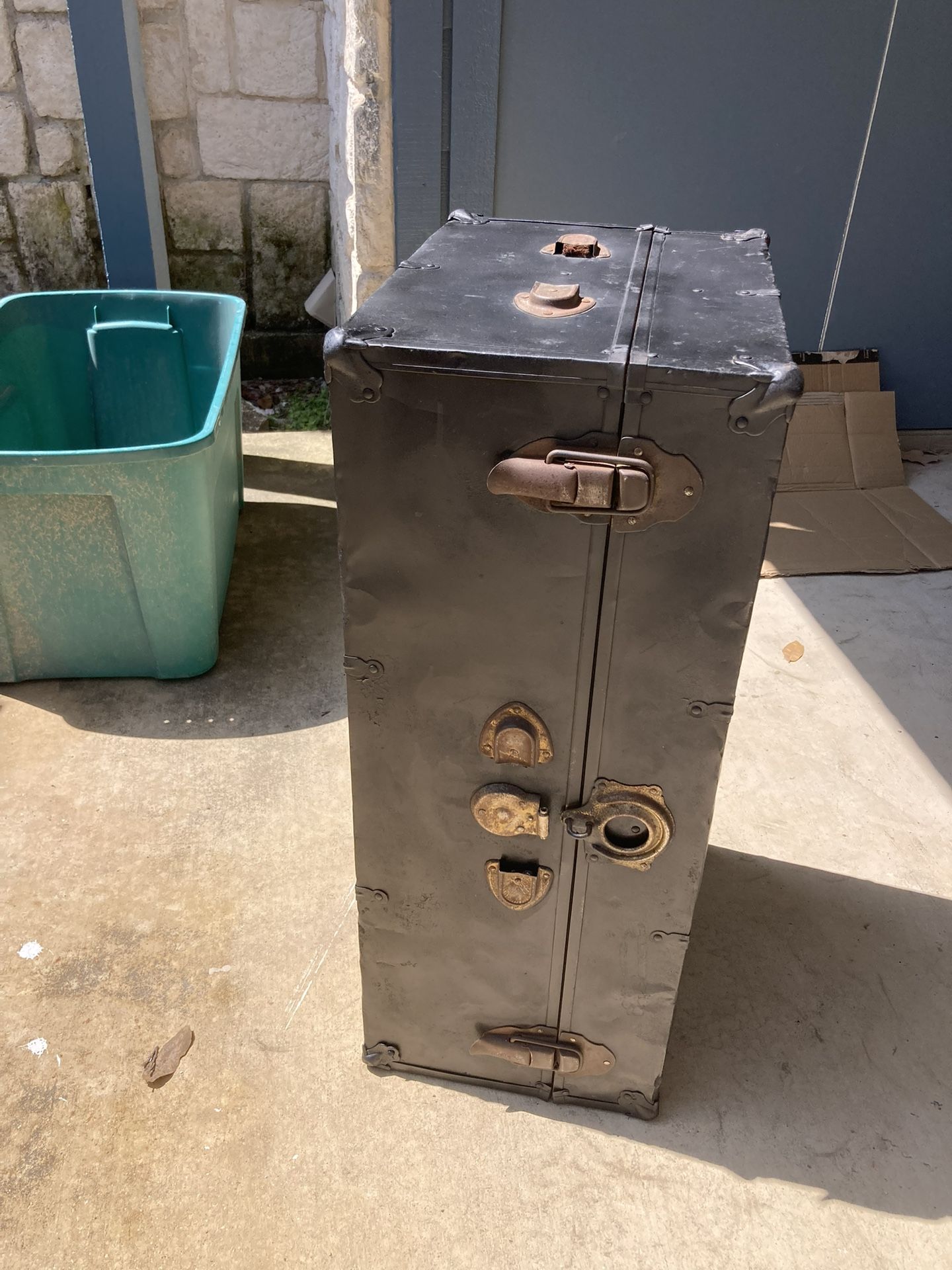 Metal Chest Trunk Footlocker Storage