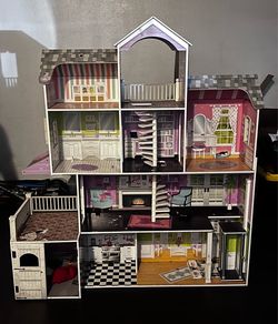 Barbie house