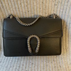 Hand bag