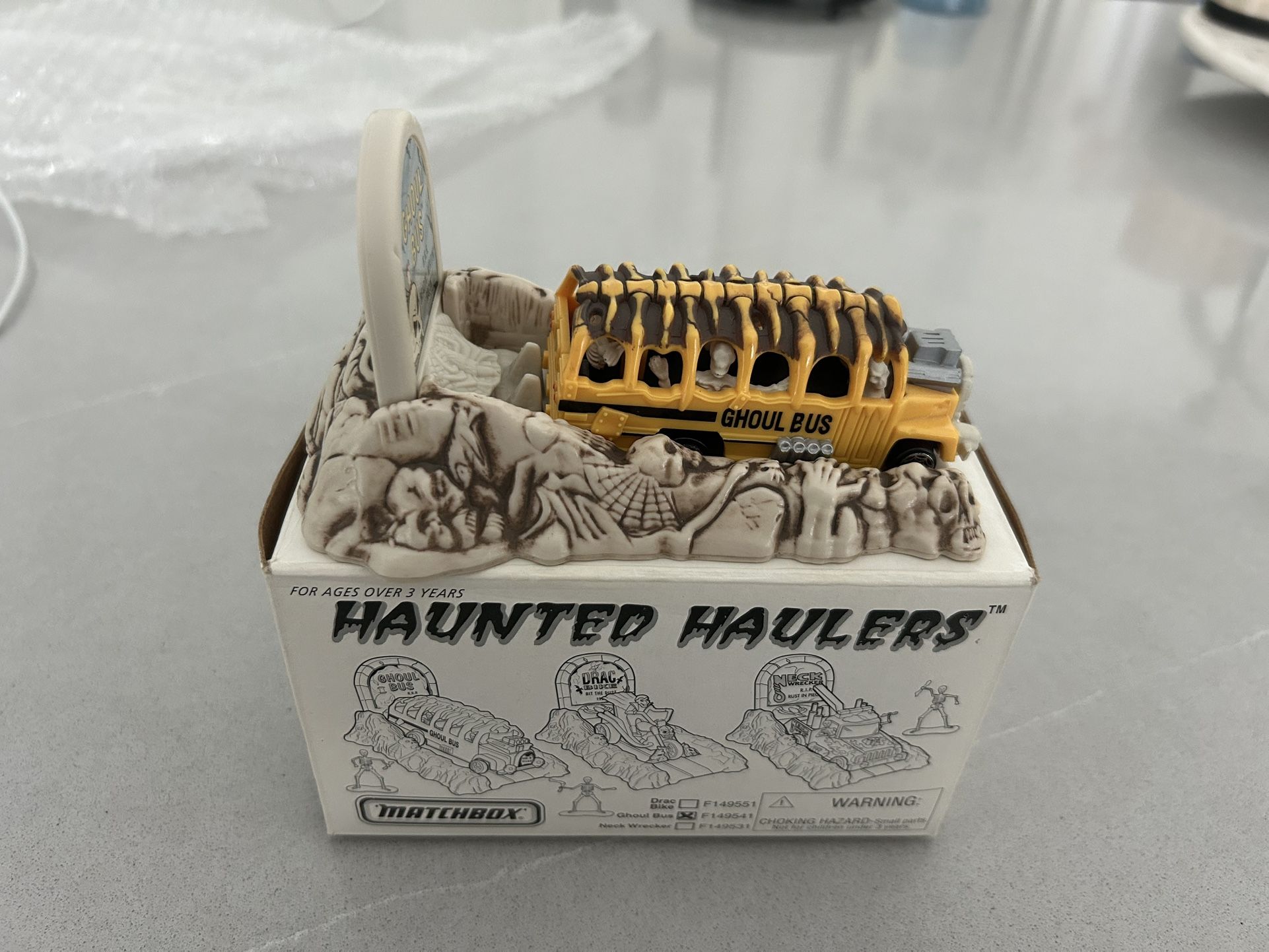 Matchbox Haunted Haulers Ghoul Bus