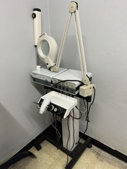 Facial Machine