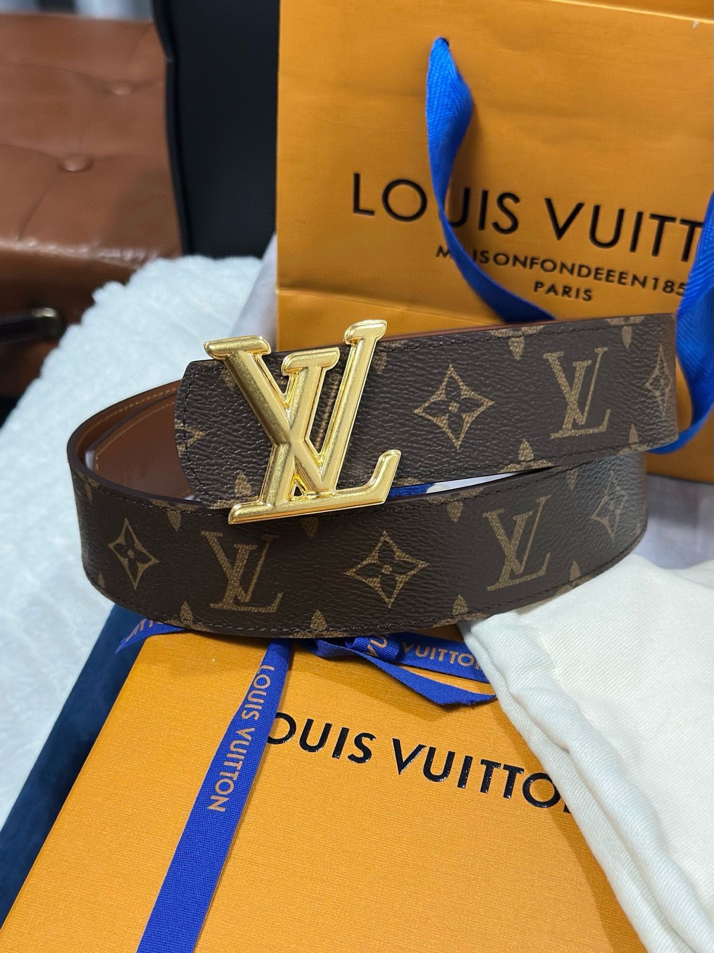 LV Louis Vuitton M8846 Black Old Flower Width 4.0cm New Boutique LV Buckle(ffo4949)19